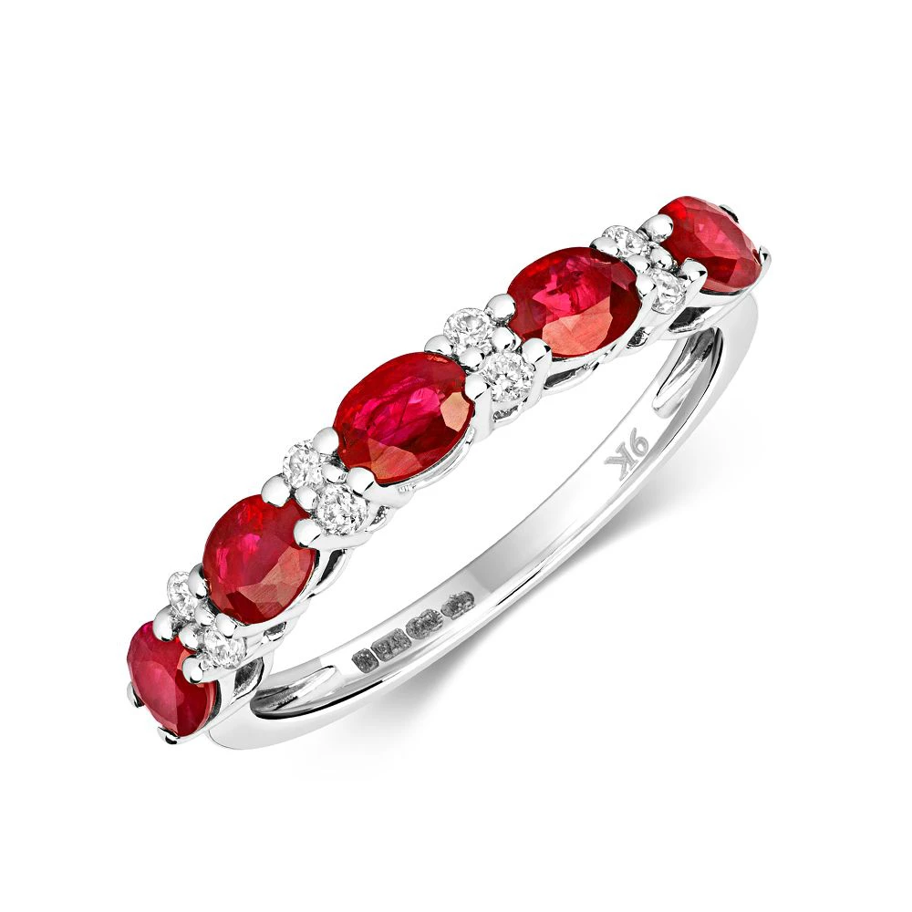 Claw Set beautiful Diamond and ruby Gemstone Ring
