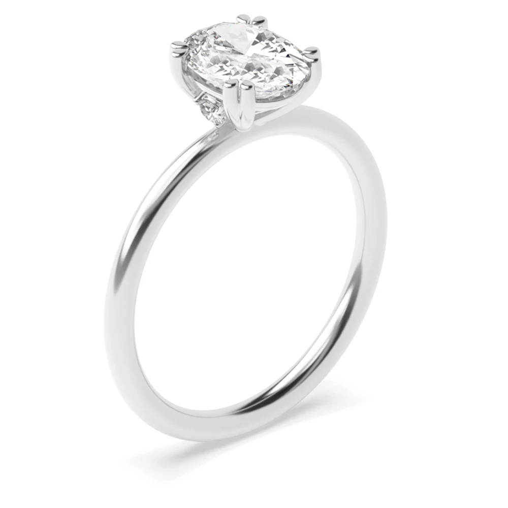 Oval Shape Tri Claws Delicate Solitaire Diamond Engagement Ring