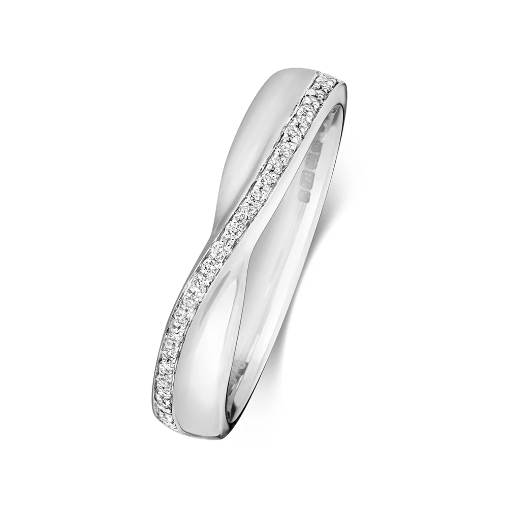 pave setting round shape crossover diamond wedding ring