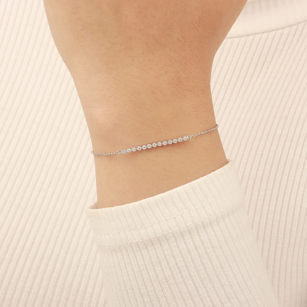 Bezel Setting Round Bar Lab Grown Friendship Diamond Bracelets