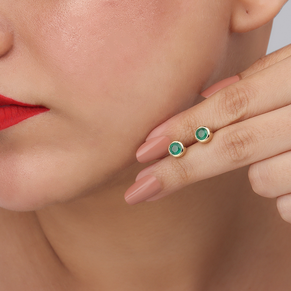 Bezel Setting Classic Emerald Diamond Earrings
