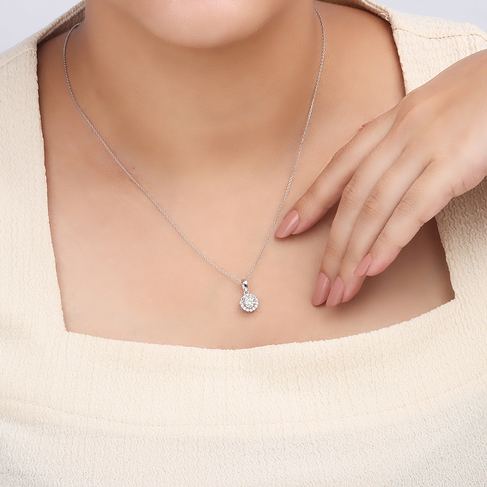 4 Prong elegant Halo Pendant Necklace