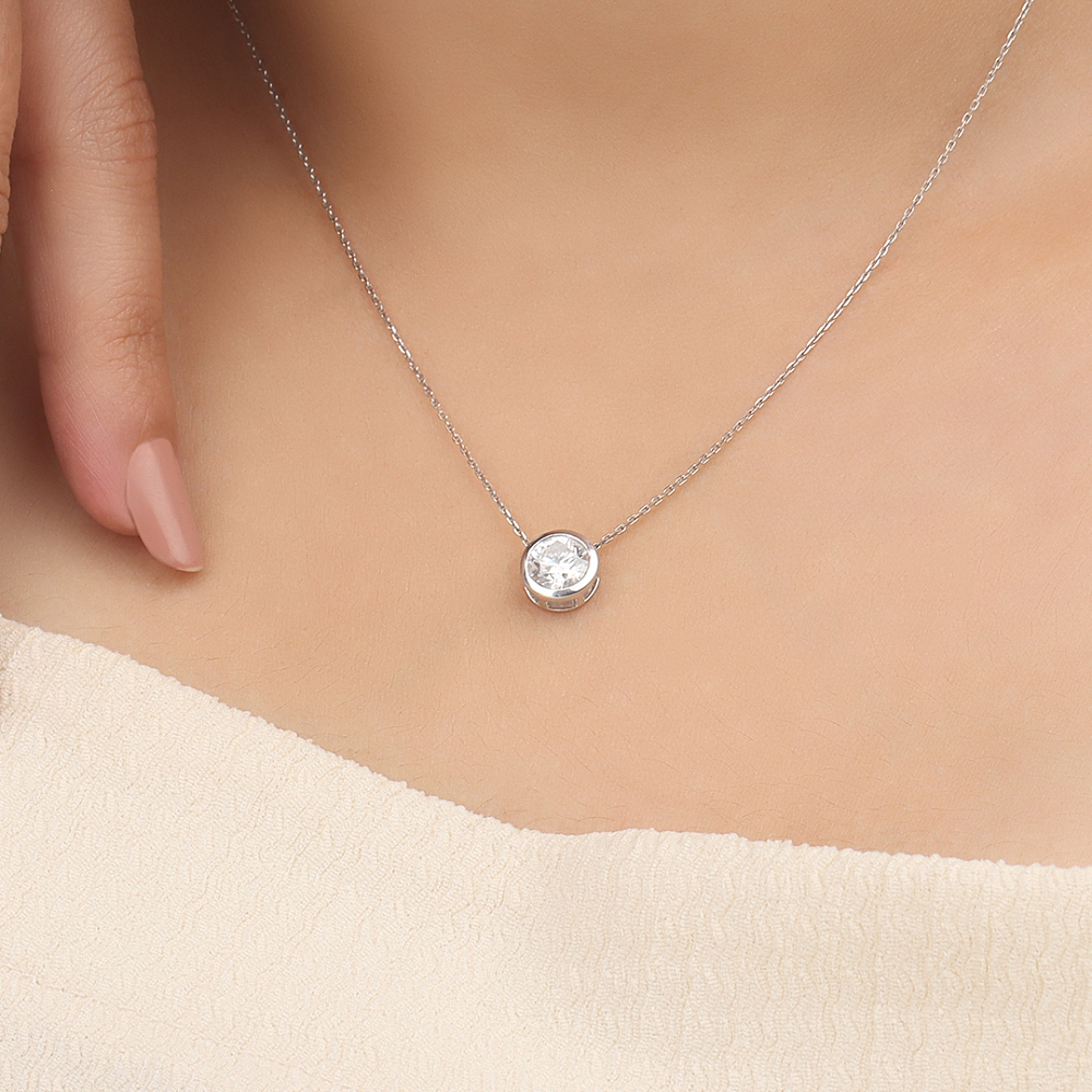 Bezel Setting Silver Classic Solitaire Pendant Necklace