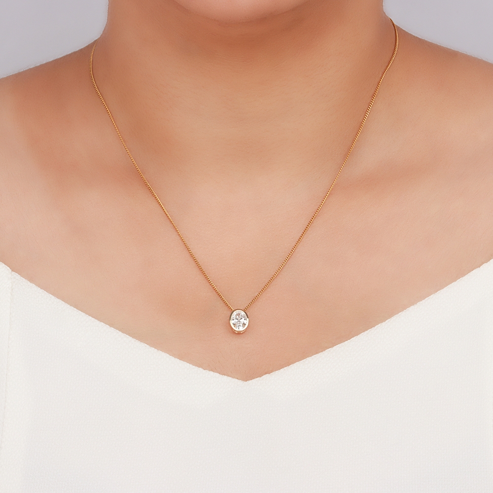 Bezel Setting Oval Classic Pendant Necklaces