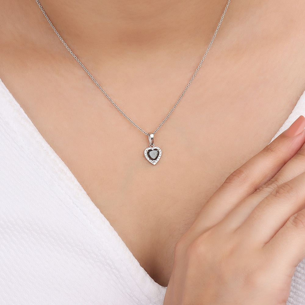 Prong Heart Dangling Black Diamond Pendant Necklaces