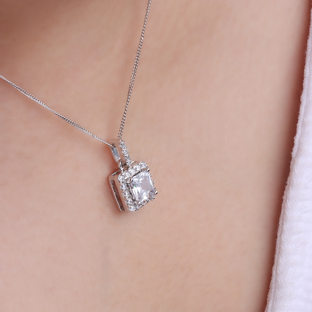 4 Prong Princess Dangling Halo Pendant Necklace