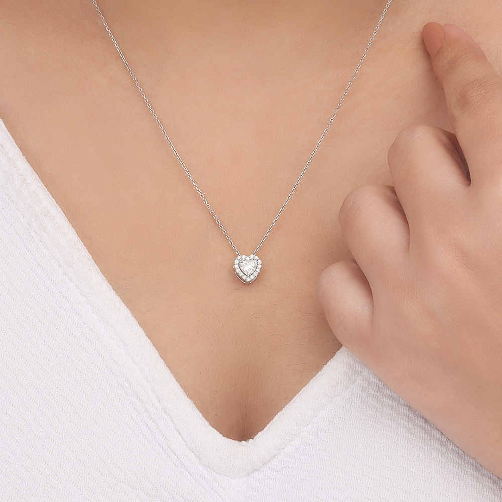 Prong Heart elegant Halo Pendant Necklace