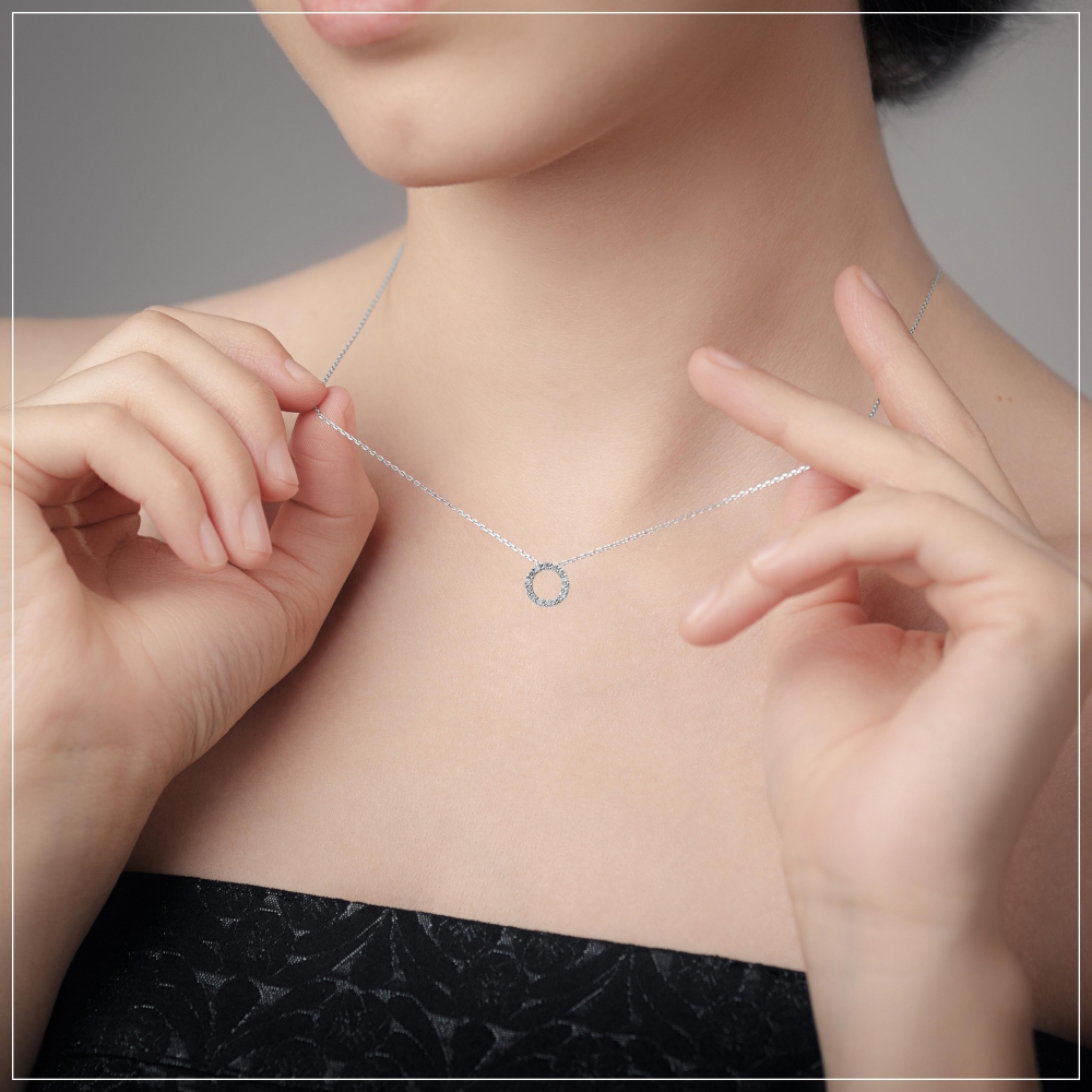 4 Prong Round Lab Grown Diamond Circle Pendant Necklace