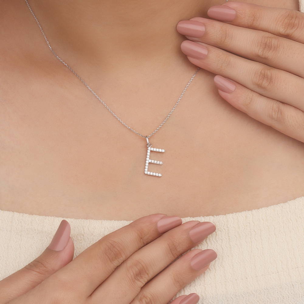 Pave Setting Round alphabet E Letter Lab Grown Initial Diamond Jewellery