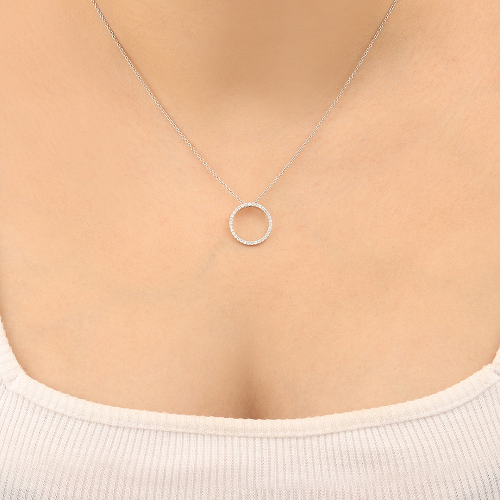4 Prong Round Circle love Lab Grown Diamond Pendant Necklaces