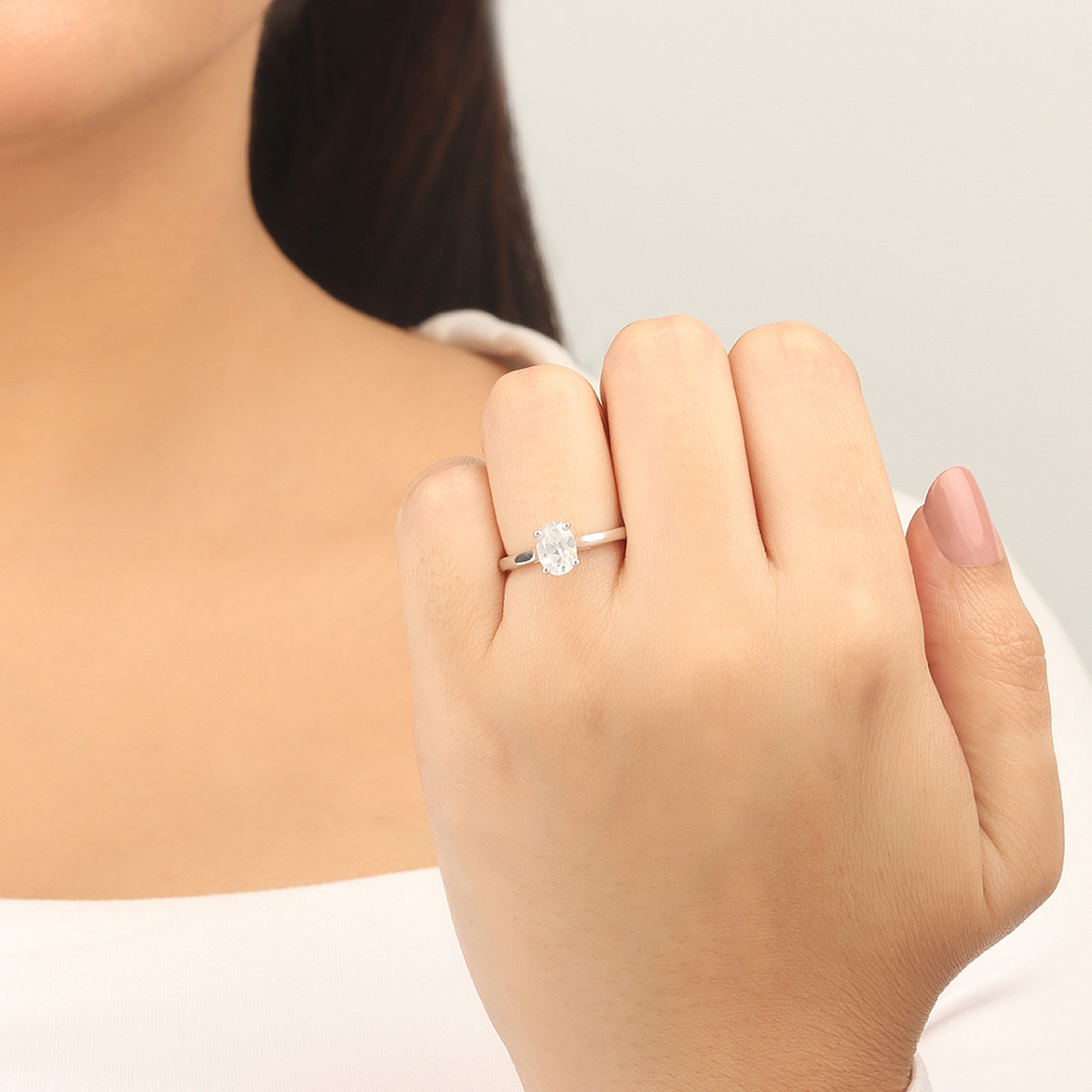 Oval Pointy bridge Solitaire Engagement Rings