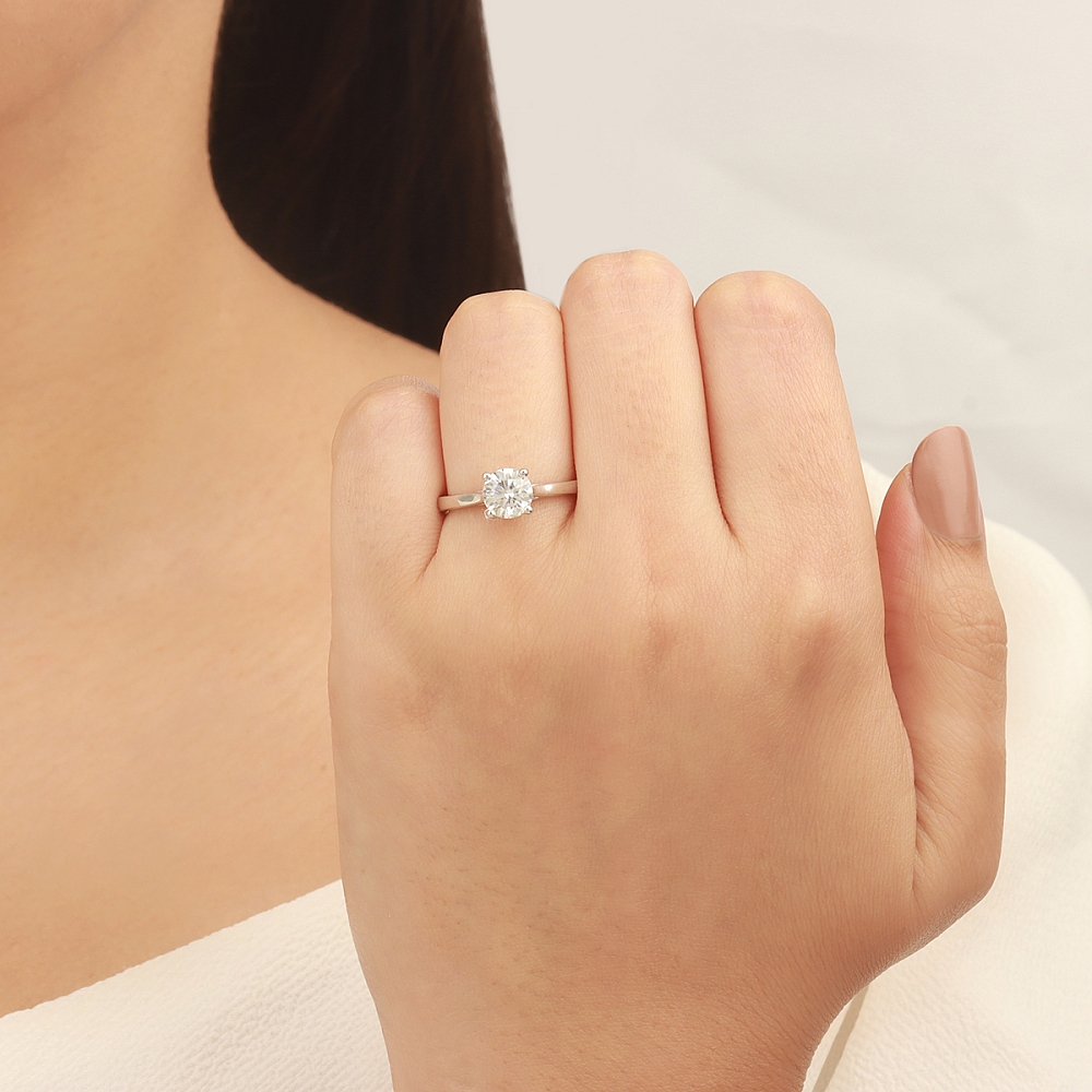 Crossover claws Engagement Rings