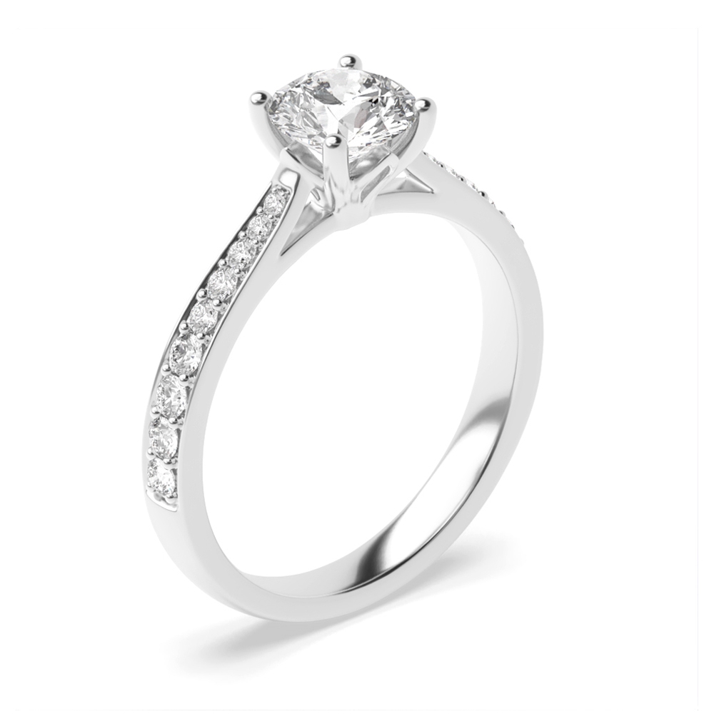 Tappering Shoulder Delicate Designer Setting Side Stone Diamond Engagement Rings