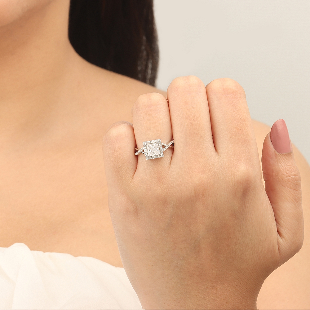Princess Intervene shoulder Engagement Rings