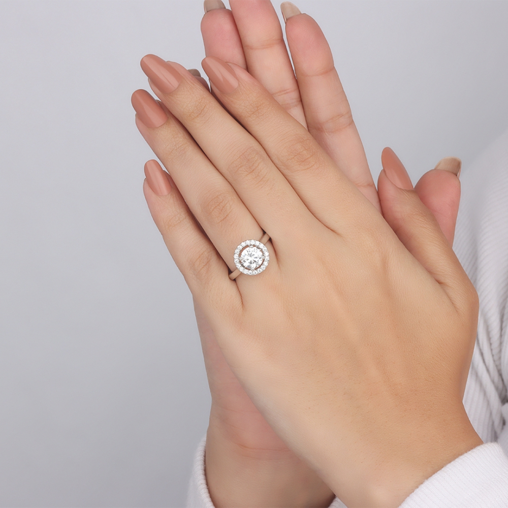 4 Prong Round Plain Shoulder Halo Engagement Ring