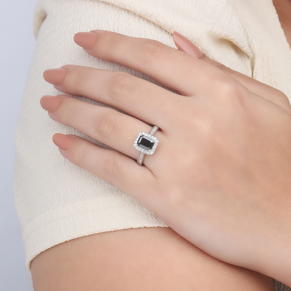 4 Prong Emerald Shoulder Set Black Diamond Halo Engagement Ring