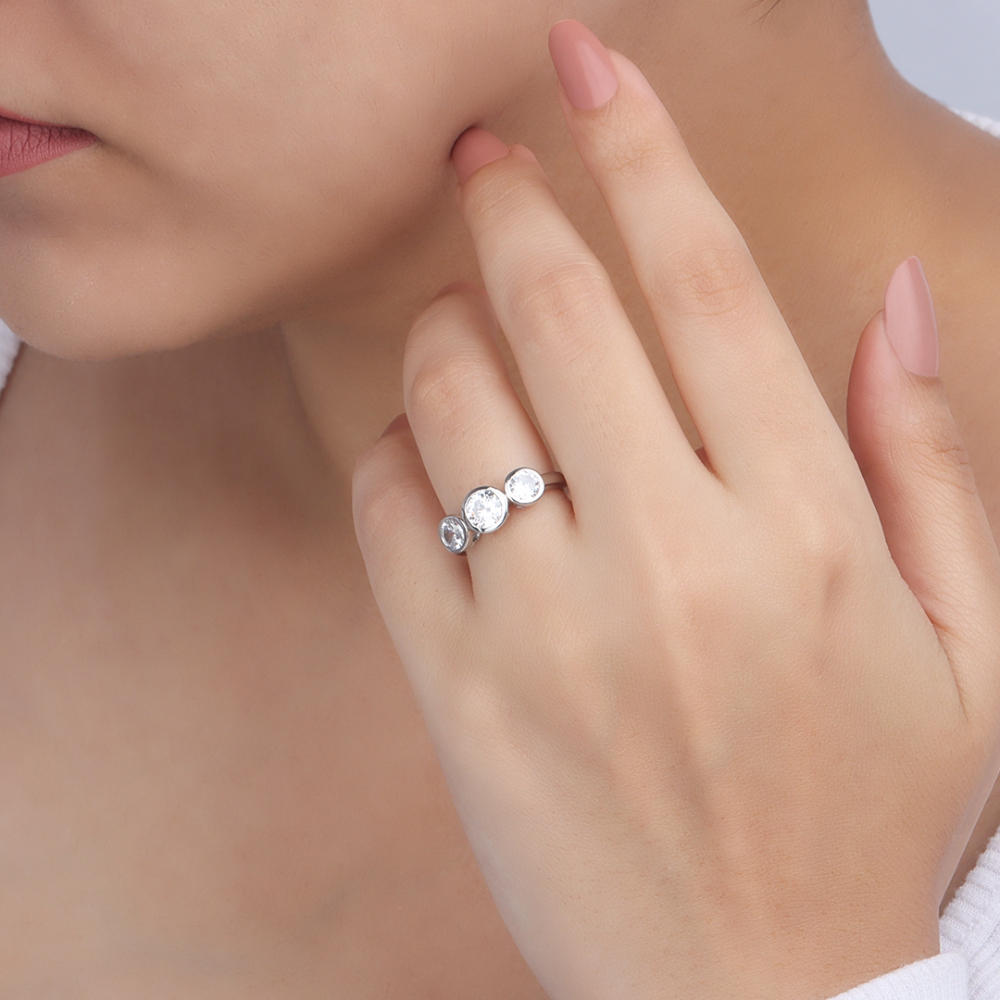 Bezel Setting Round Trinity Lab Grown Diamond Three Stone Engagement Ring