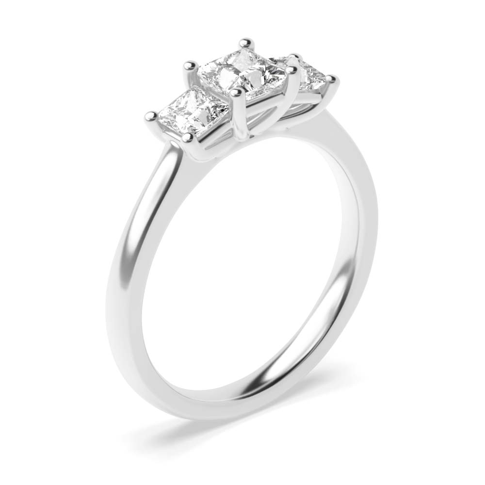 4 Prong Setting Princess Trilogy Diamond Rings in White gold / Platinum
