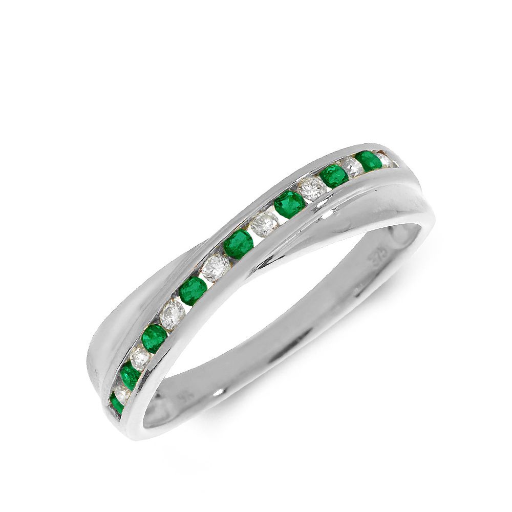 Channel Setting Cross Over Diamond and emerald ring