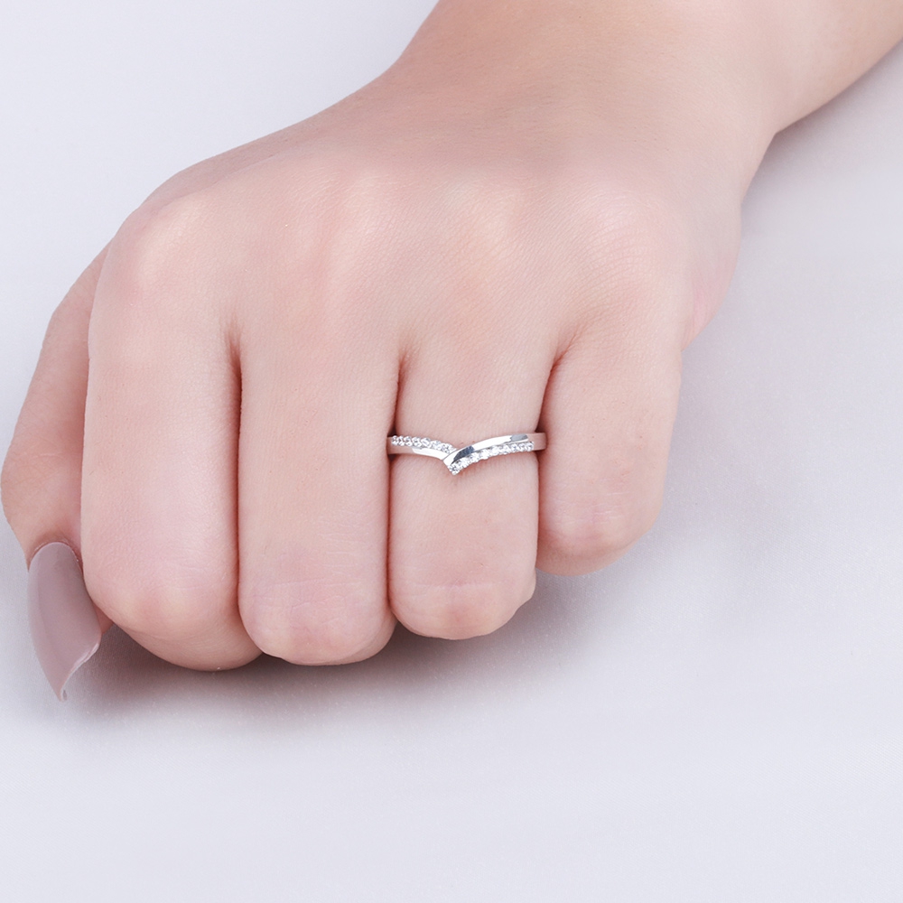 4 Prong Round Naturally Mined Half Eternity Diamond Ring