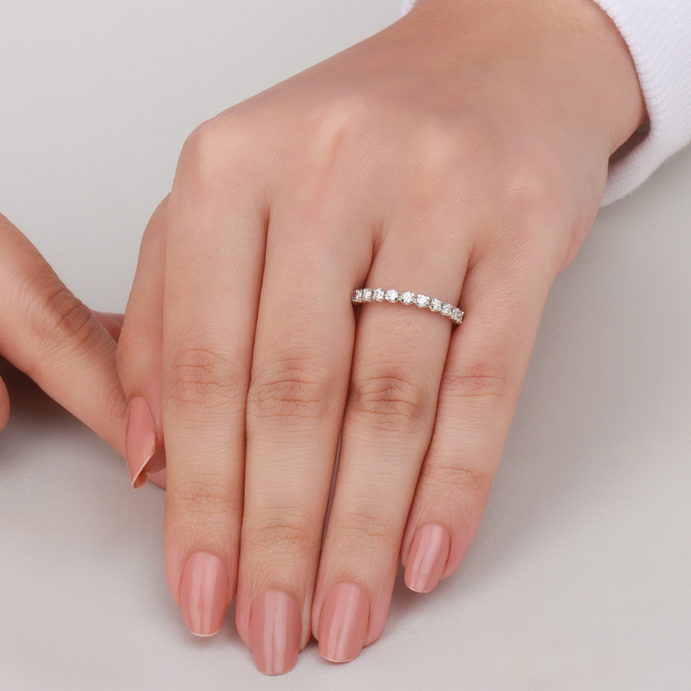 4 Prong Round Lab Grown Eternity Diamond Ring
