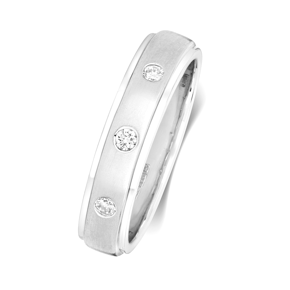 bezel setting round diamond wedding ring