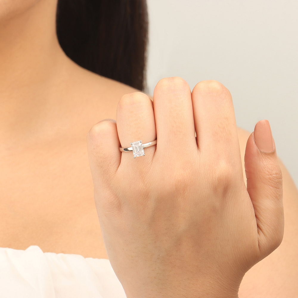 Emerald Hidden halo plain shoulder Engagement Rings