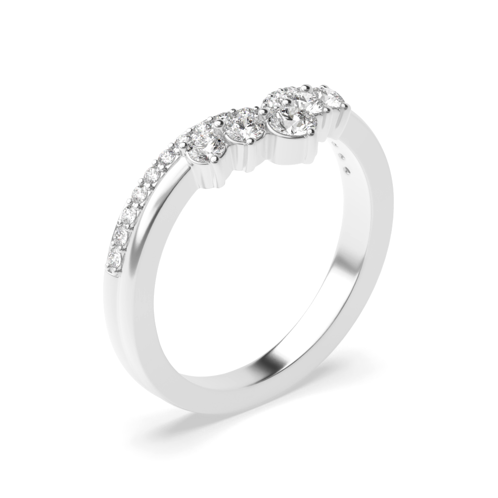 prong setting round shape cluster Moissanite ring