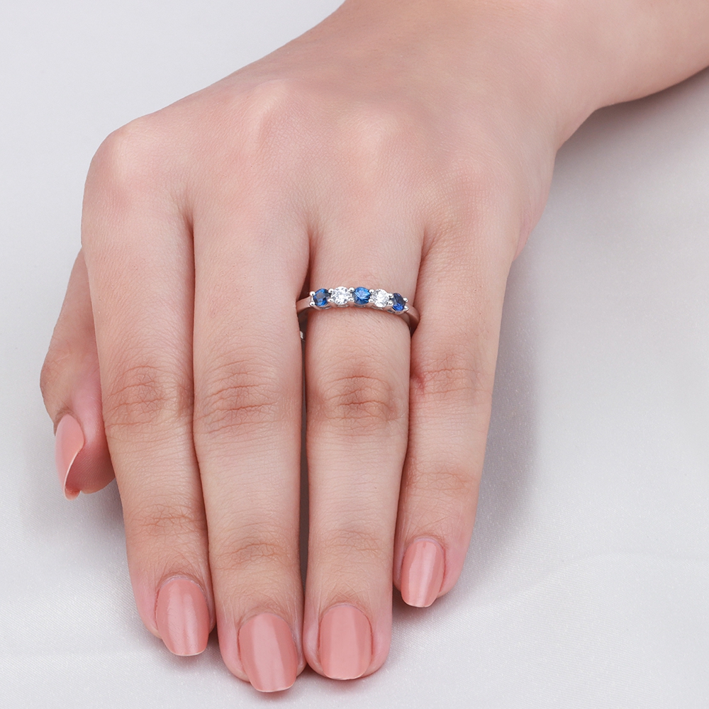 4 Prong Round Auraglint Gemstone Diamond Rings