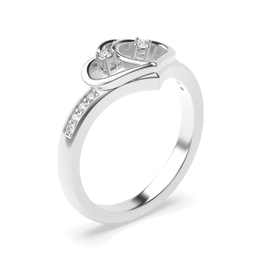 prong setting round shape heart Moissanite engagement ring