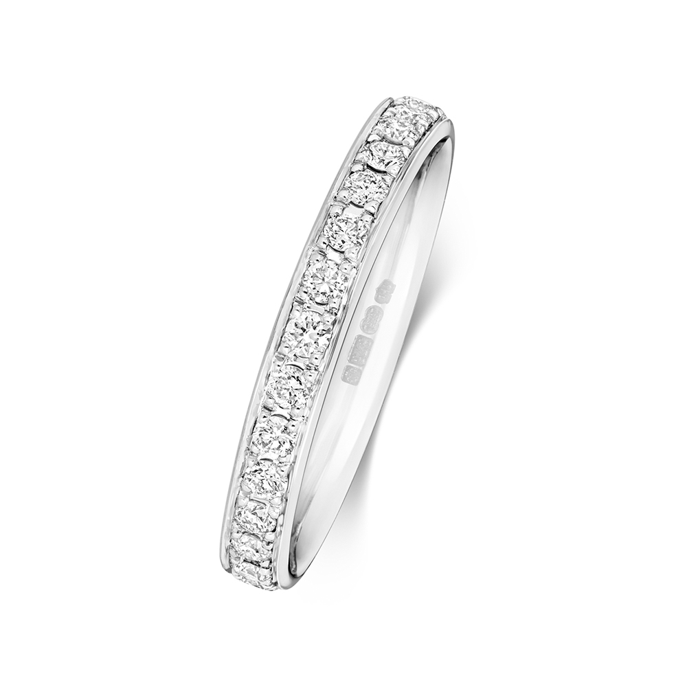 4 prong setting round shape Lab Grown Diamond full eternity ring