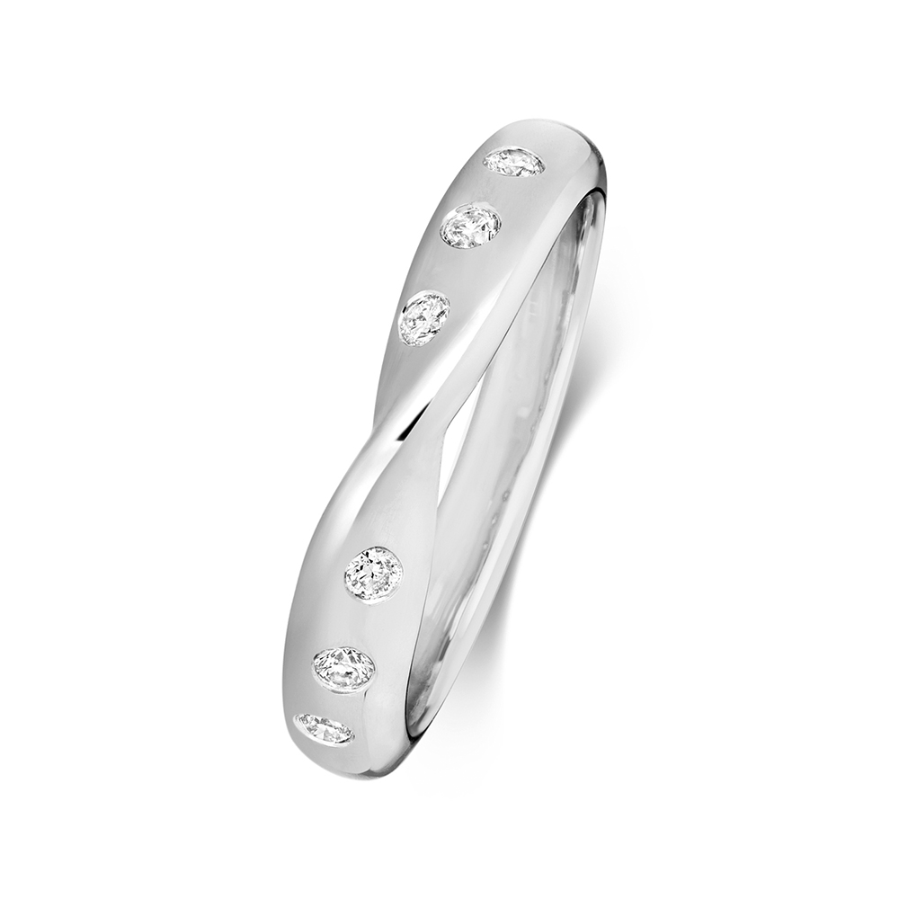 Flush Setting Round Shape Crossover Lab Grown Diamond Wedding Ring