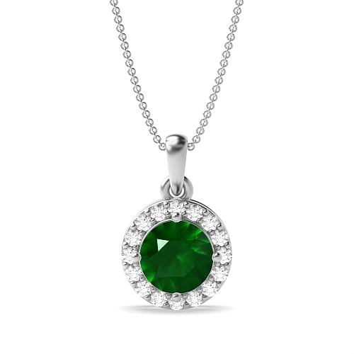 4 Prong Elegant Emerald Pendant Necklaces