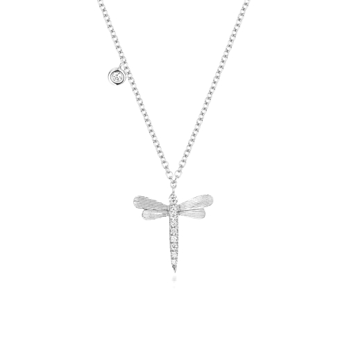 Bezel Setting Round Butterfly shaped Pendant Necklaces