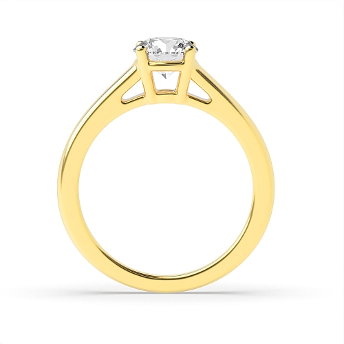 Yellow Gold Basket set classic Engagement Rings