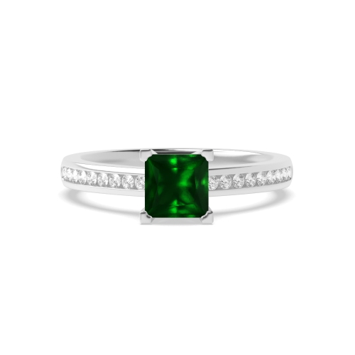 4 Prong Princess Corner claws open setting Emerald Engagement Rings