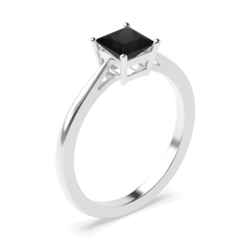 Princess Cut Engagement Rings In White Gold / Platinum For Women