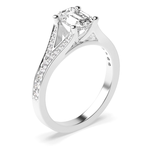 Emerald Modern fishtail spilt shoulder Engagement Rings