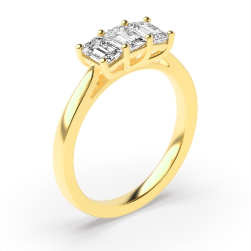 4 Prong Emerald Yellow Gold Shaped claws Engagement Rings