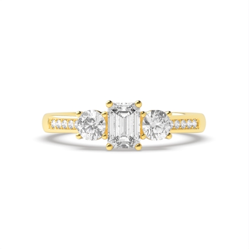 4 Prong Emerald Yellow Gold And round diamond on shoulder Engagement Rings