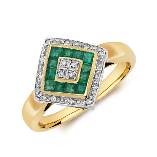 4 Prong Princess Yellow Gold Square halo diamond and Lab Grown Diamond Gemstone Engagement Rings