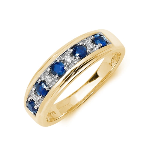 Pave Setting Round Yellow Gold 4.0mm Rubover diamond and Lab Grown Diamond Rings