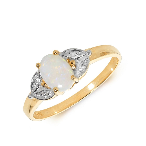4 Prong Oval Yellow Gold Leaf shaped diamond and Lab Grown Diamond Gemstone Engagement Rings