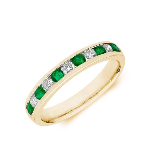 Channel Setting Round Yellow Gold 2.5mm rubover diamond and Lab Grown Diamond Rings