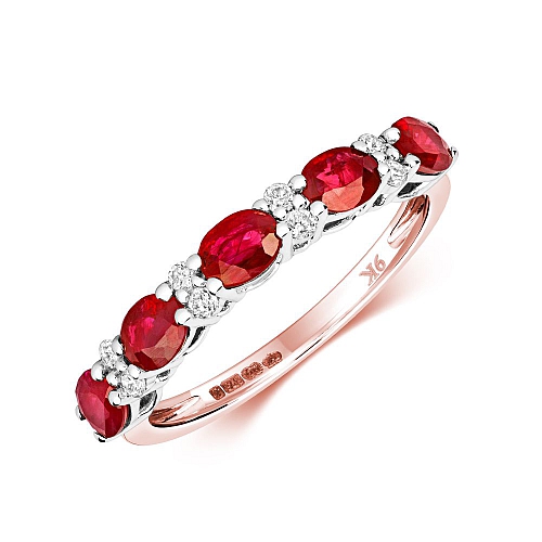 4 Prong Oval Rose Gold and oval shaped Lab Grown Diamond Rings