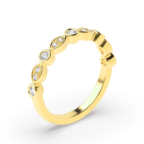 Pave Setting Round Yellow Gold Wavy round and leaf design Eternity Diamond Rings
