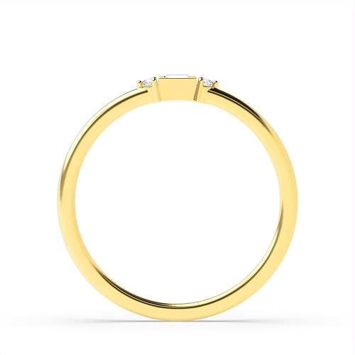 Yellow Gold Baguette petit Engagement Rings