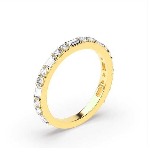 4 Prong Round/Baguette Yellow Gold Enchanted Diamond Rings