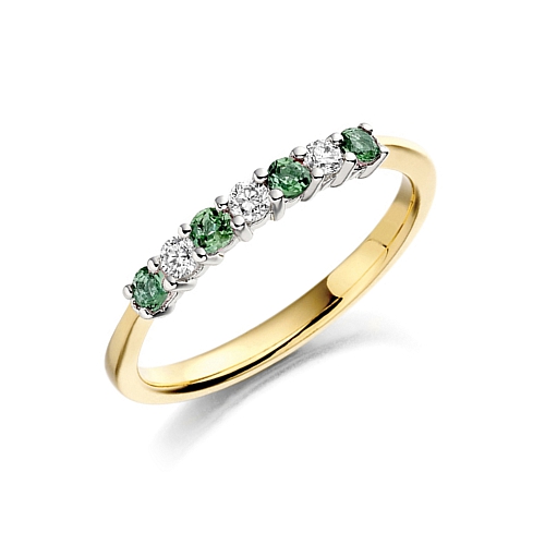 4 Prong Round Yellow Gold Curated Lab Grown Diamond Rings