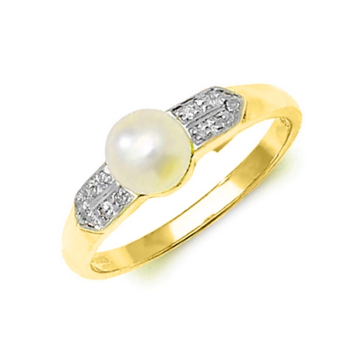 4 Prong Round Yellow Gold Freshwater Engagement Rings
